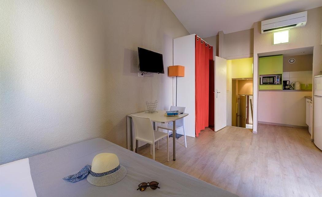 Отель Belambra Clubs La Colle-Sur-Loup - Les Terrasses De Saint-Paul De Vence Экстерьер фото