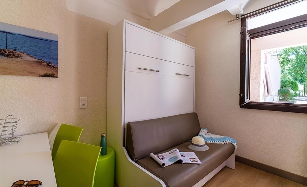 Отель Belambra Clubs La Colle-Sur-Loup - Les Terrasses De Saint-Paul De Vence Экстерьер фото