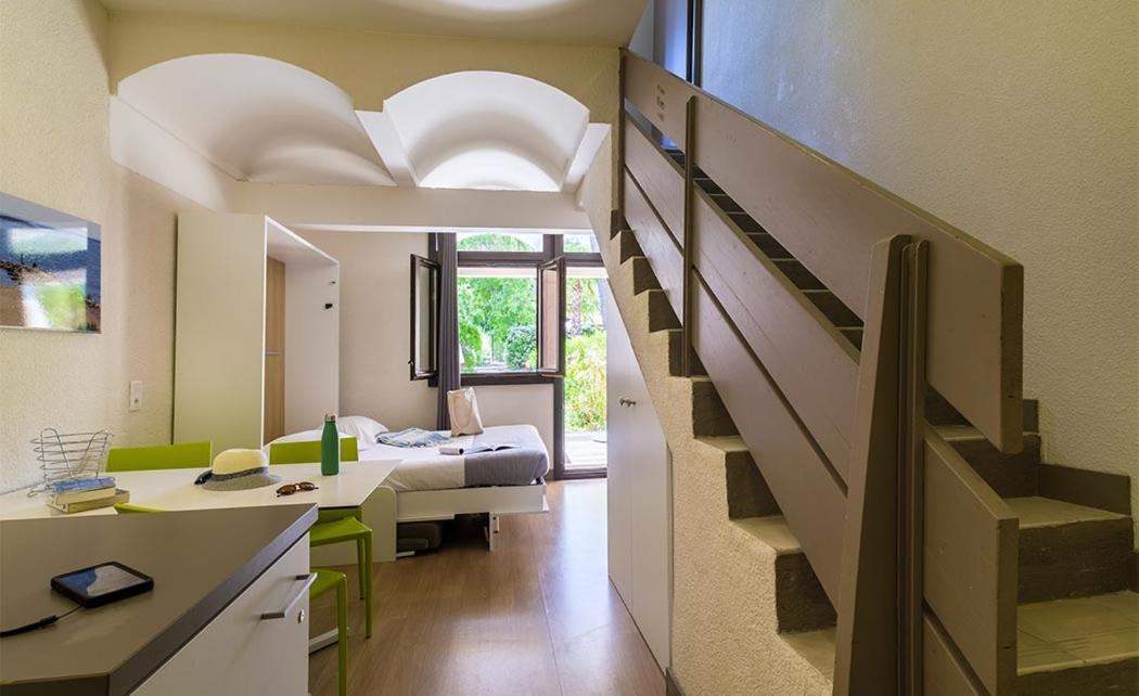 Отель Belambra Clubs La Colle-Sur-Loup - Les Terrasses De Saint-Paul De Vence Экстерьер фото